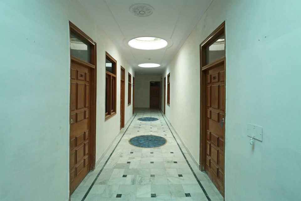 马哈拉那宫酒店主图