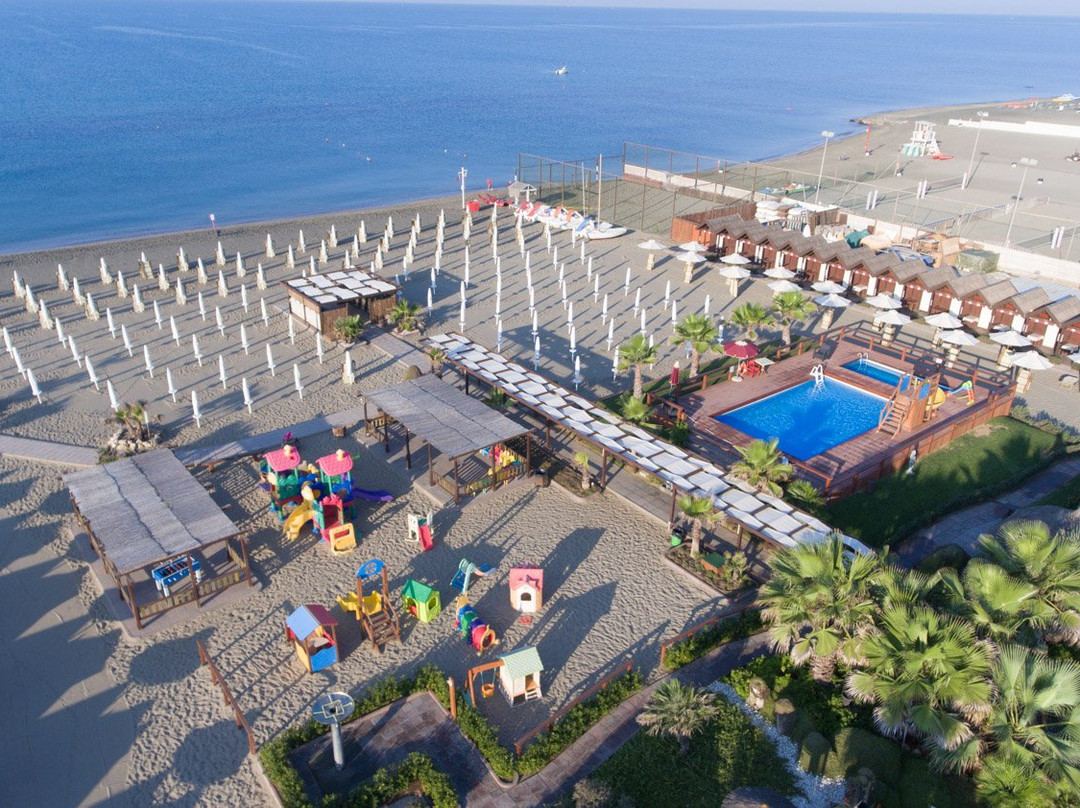 Tibidabo Beach Srl景点图片