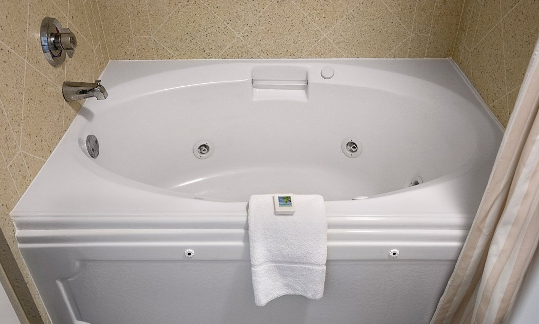 Crown Reef Beach Resort And Waterpark