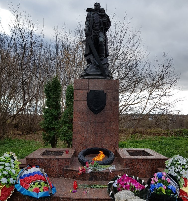 Monument to Soldier-Emancipator-Serpukhov必去景点