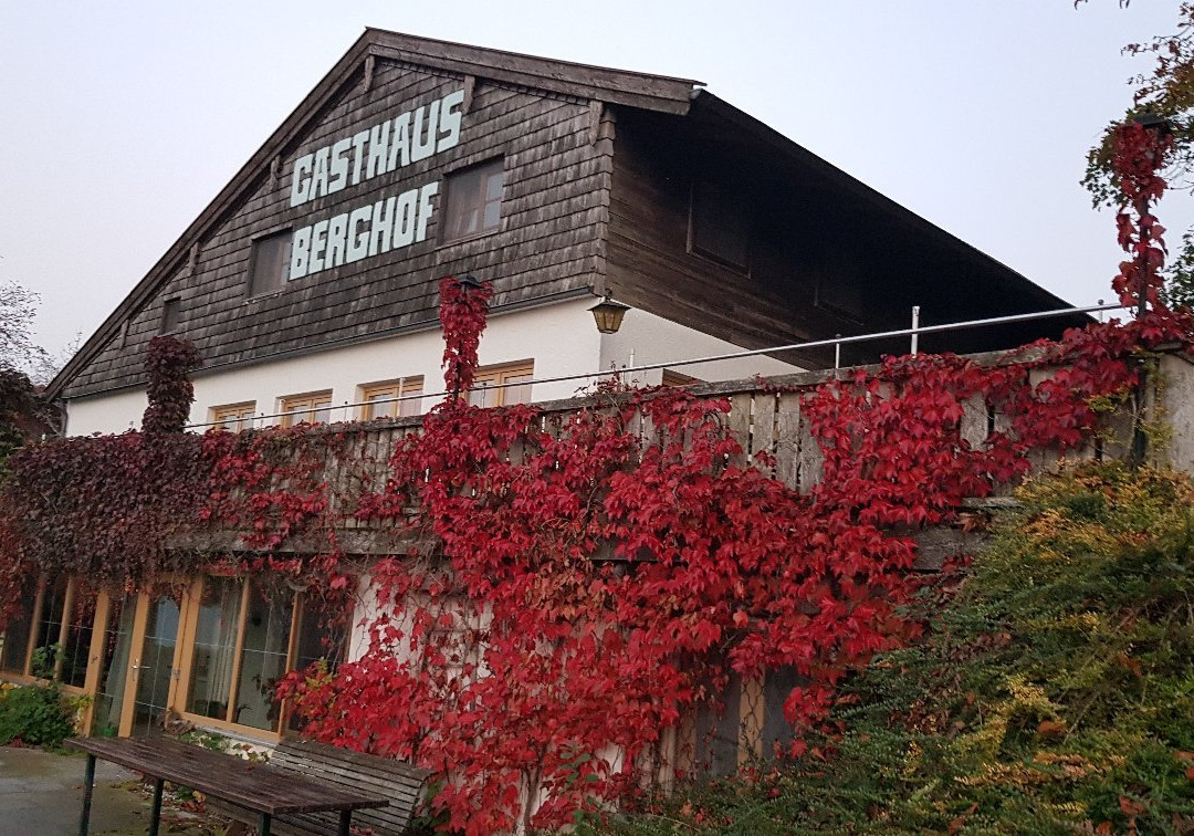 Chieming餐馆和美食-Gasthaus Berghof