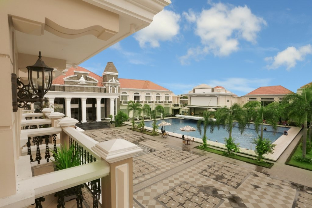 Adhiwangsa Hotel And Convention Solo主图