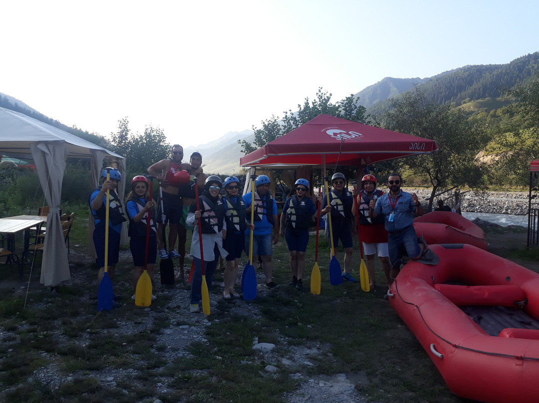 Raft in Georgia景点图片