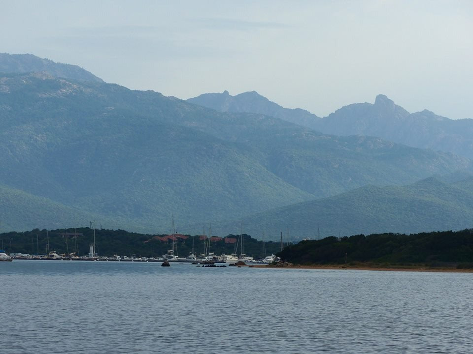 Eole Kitesurf景点图片