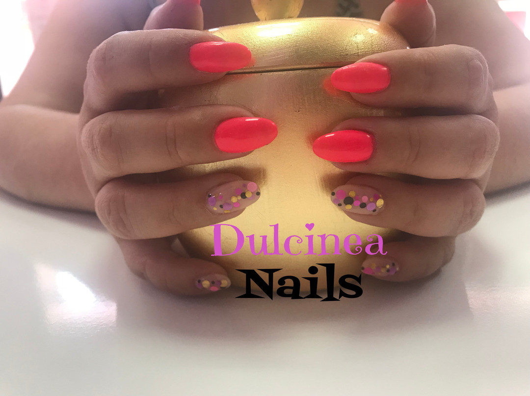 Dulcinea Nails-阿尔卡拉-德-哈纳雷斯必去景点
