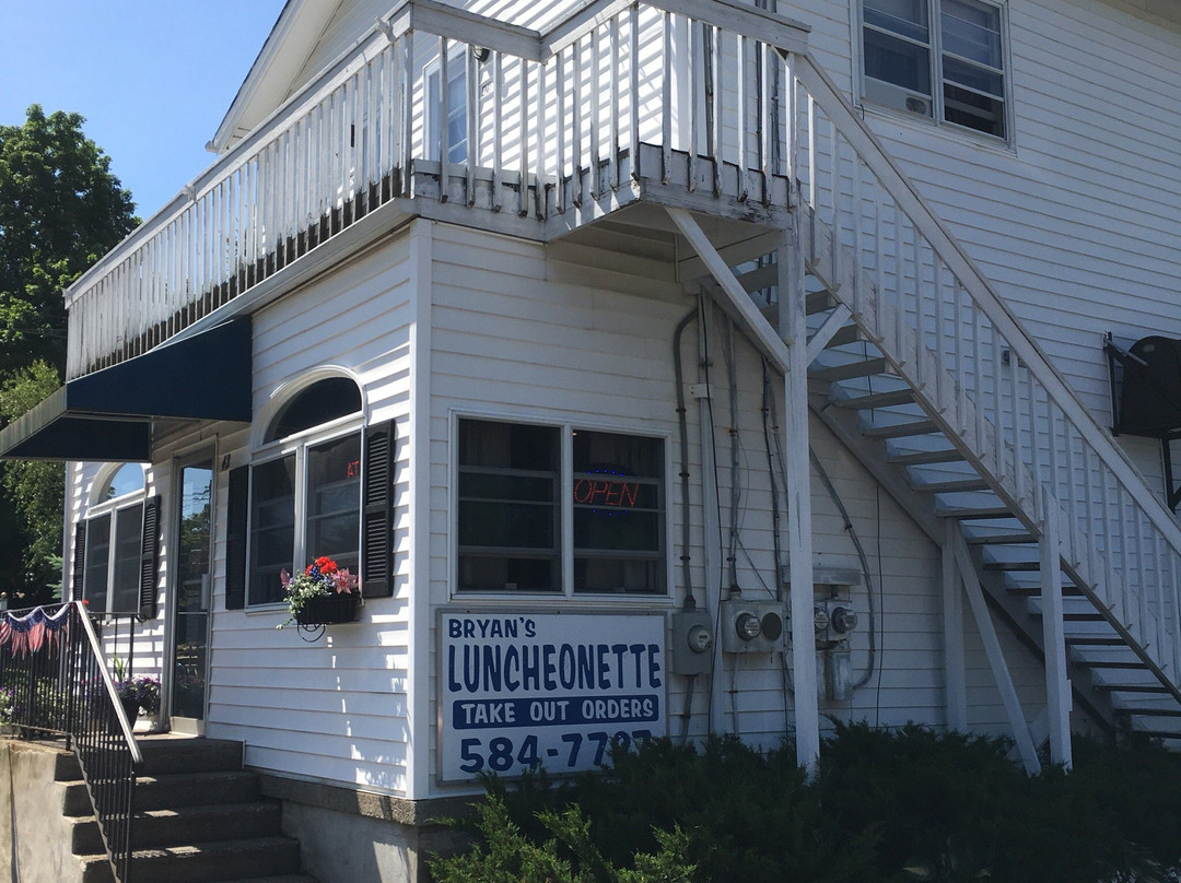 Ironia餐馆和美食-Bryan's Luncheonette