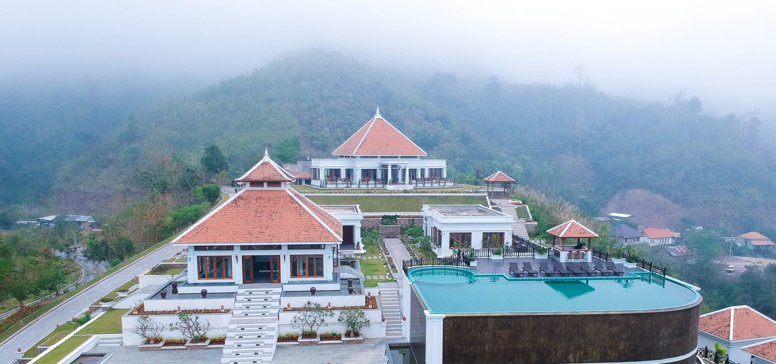 Le Grand Pakbeng-官方