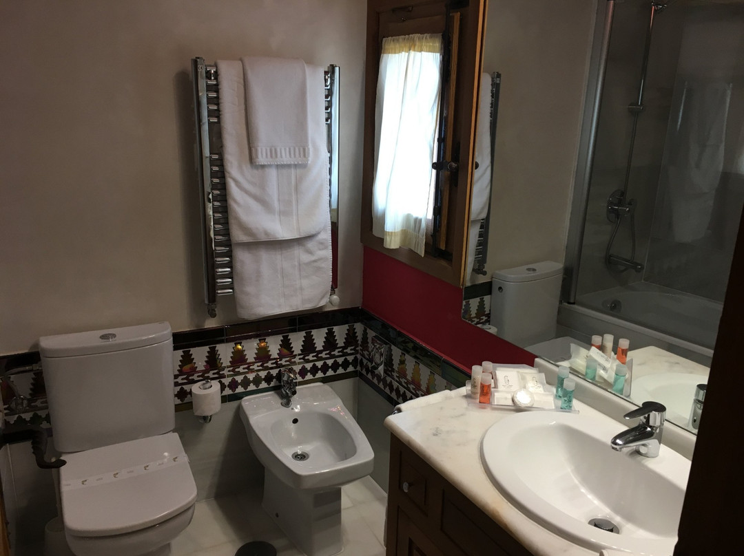 EI格列柯斯考特尔酒店主图