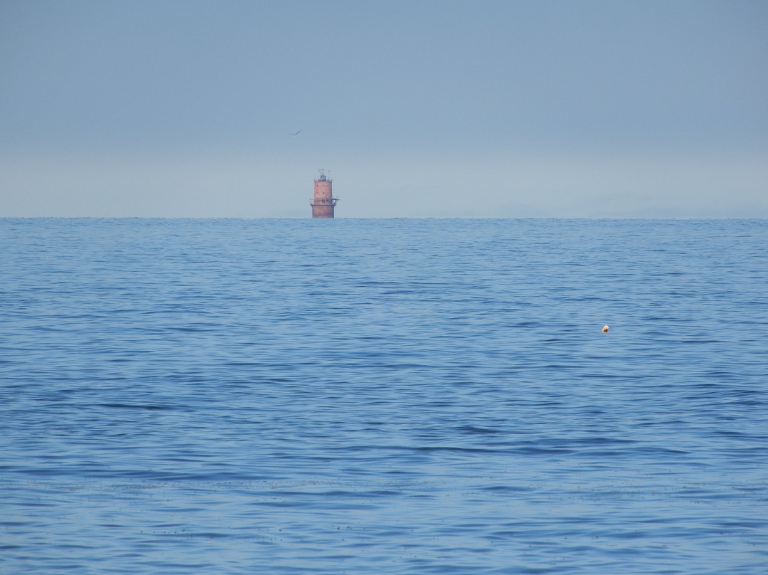 Thimble Shoal Lighthouse景点图片