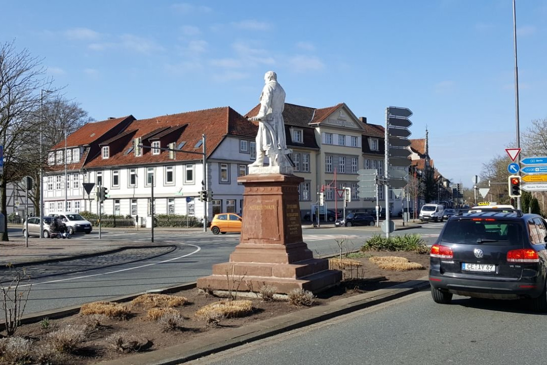 Denkmal für Albrecht Thaer-策勒县必去景点