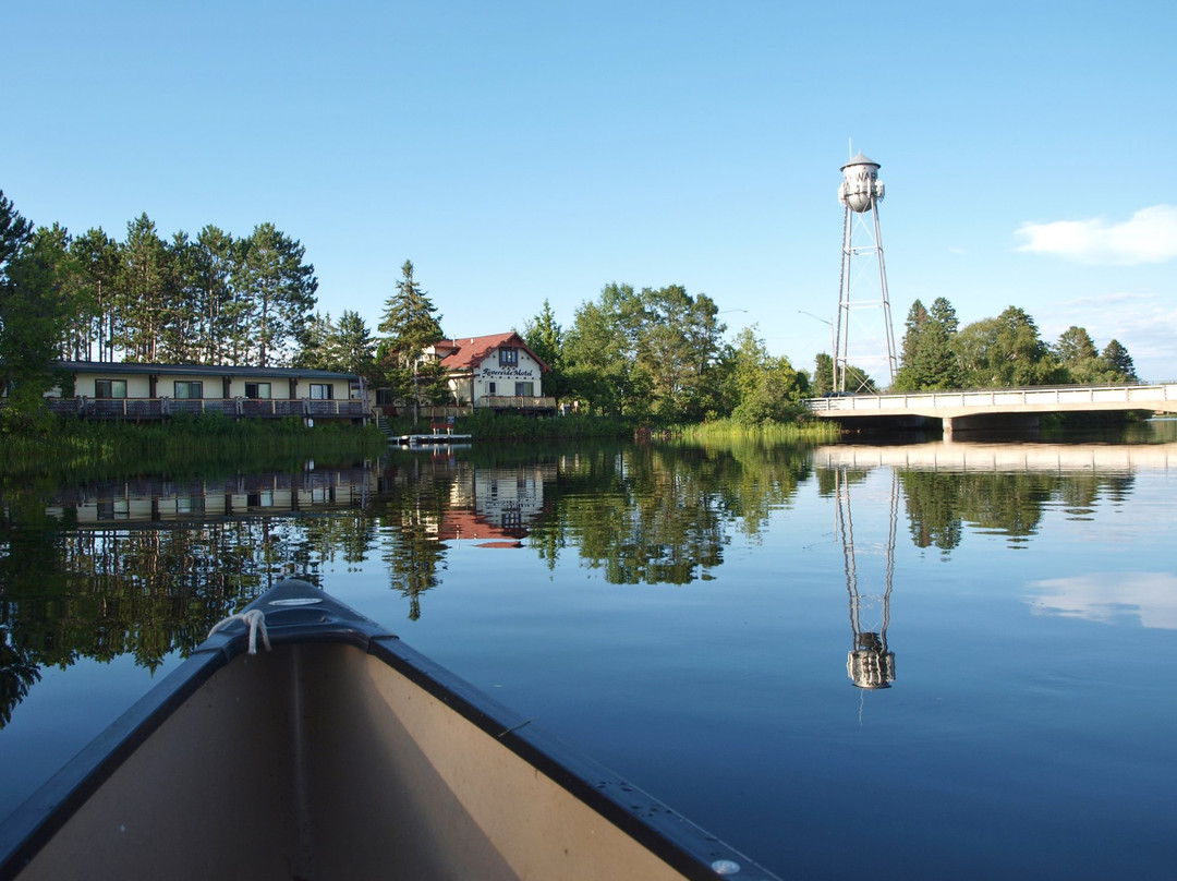 河滨汽车旅馆主图