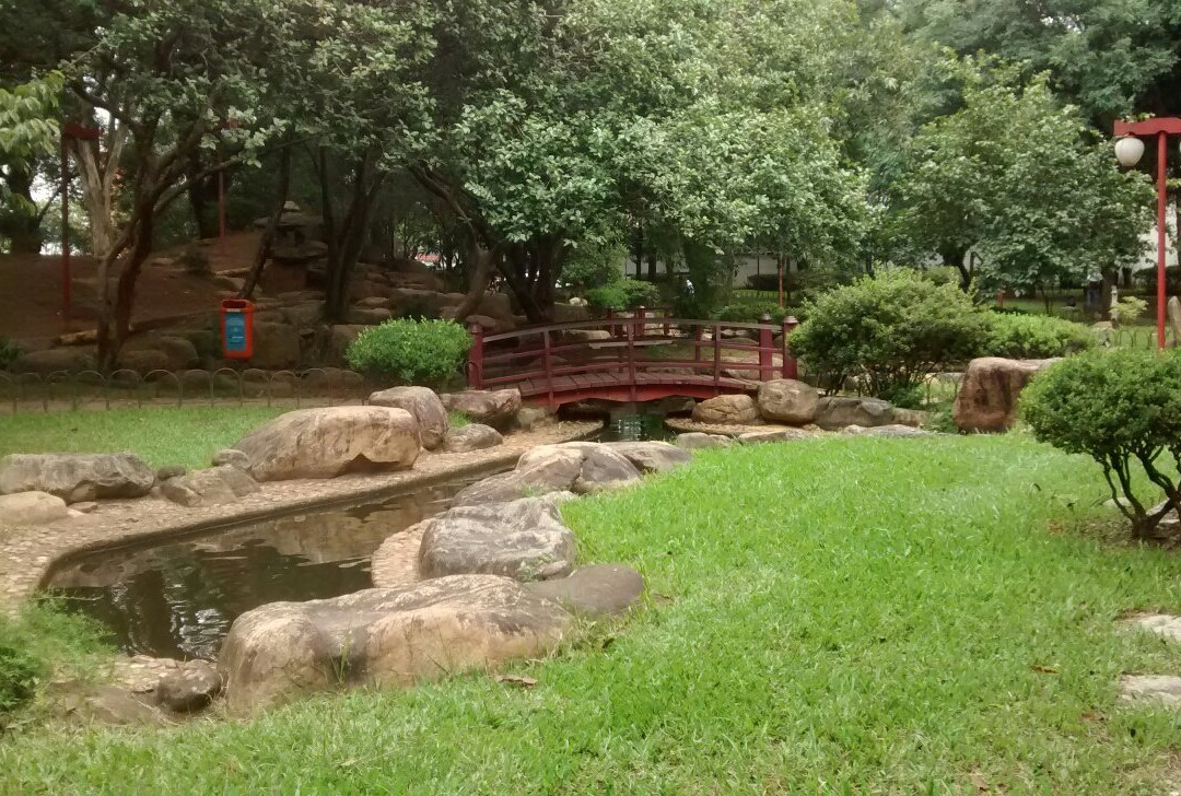 Praça dos Meninos-圣贝尔纳多-杜坎普必去景点