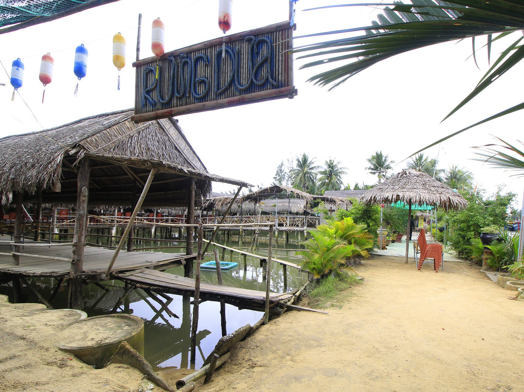 Khu Du Lich Sinh Thai Rung Dua