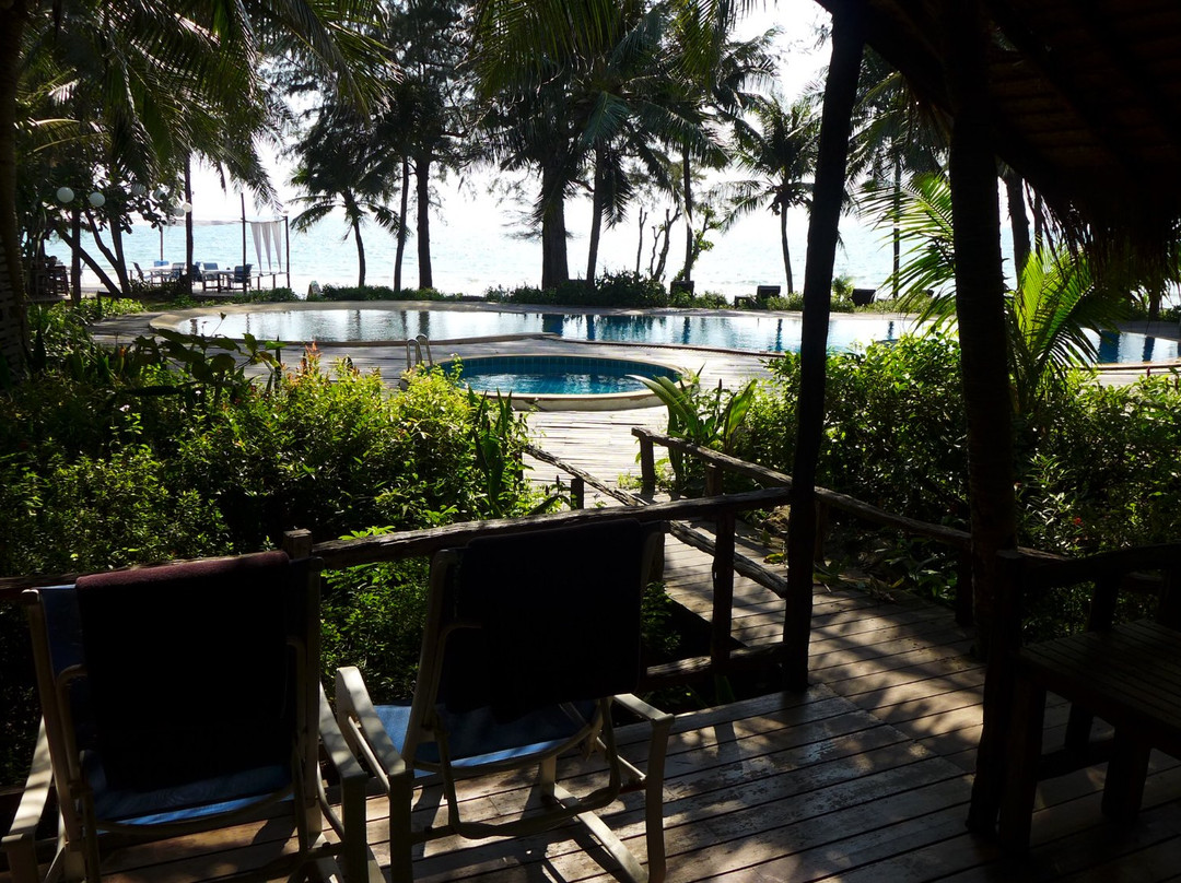 芝瓦里度假村主图