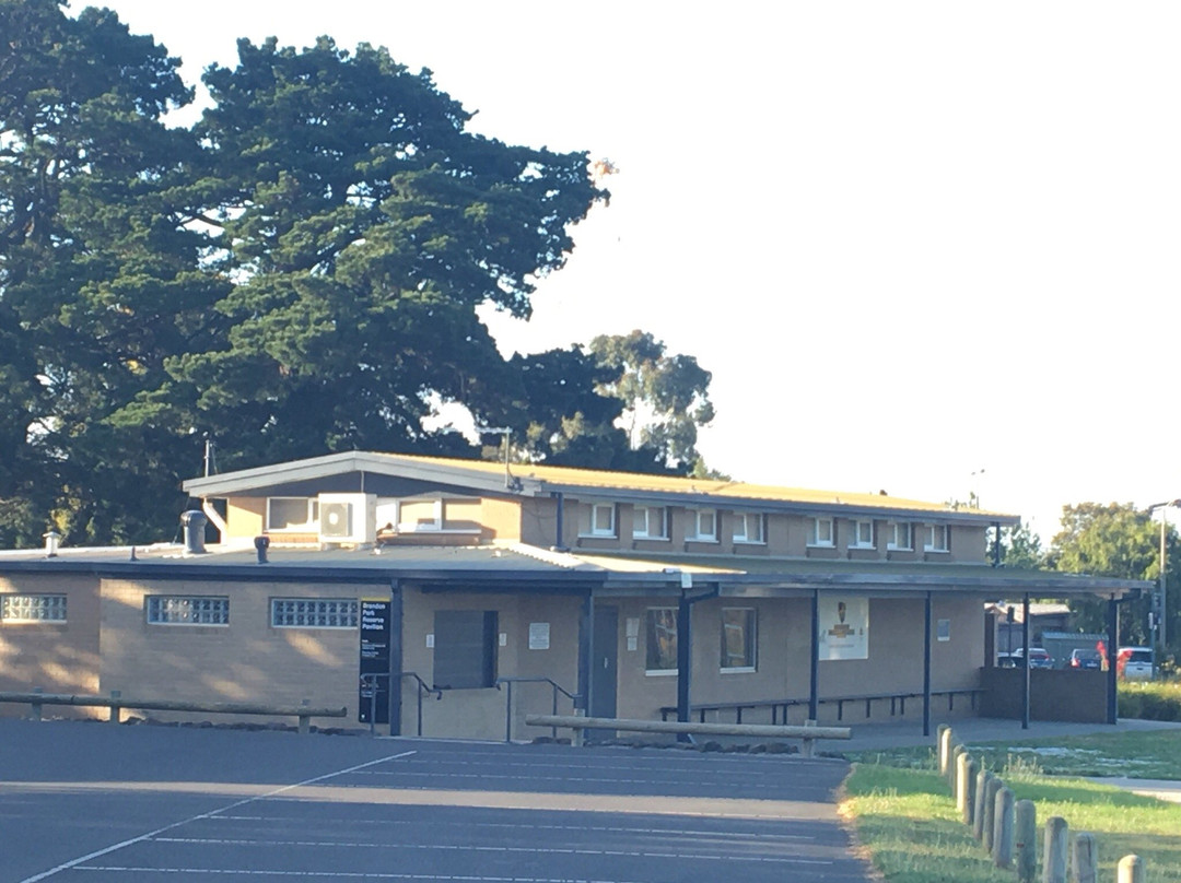 Brandon Park Reserve-格伦韦弗利必去景点