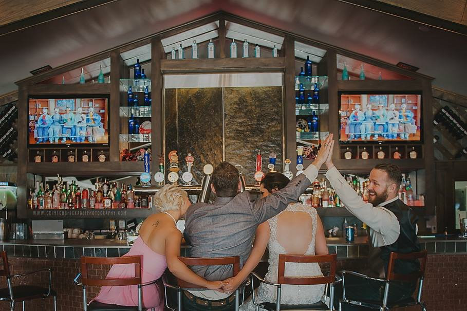 Wainwright餐馆和美食-1979 Taphouse & Grill