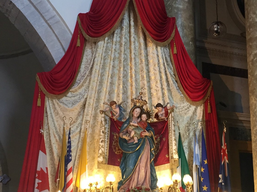 Basilica della Madonna dei Martiri-莫尔费塔必去景点
