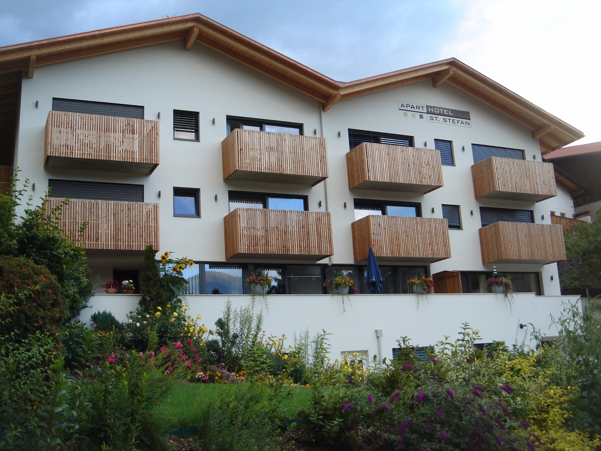 Lapis Monti - Apartments & Suites-官方