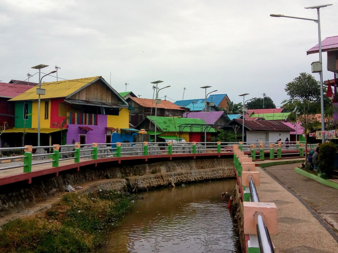 Rainbow Village景点图片