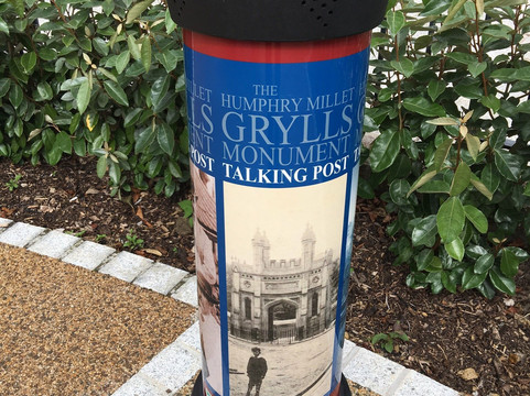 Grylls Monument-赫尔斯顿必去景点