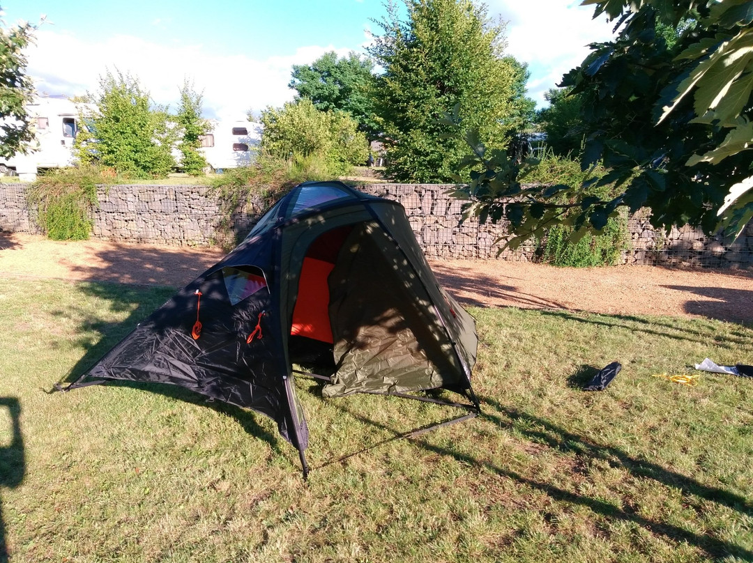Camping Pierres Et Sources