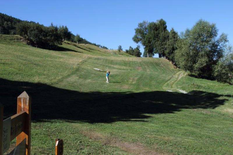 Swin Golf-Nax必去景点