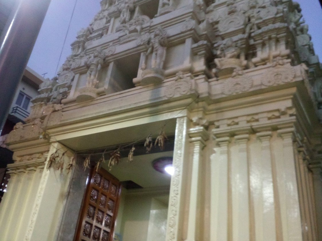 Ratnagirishwarar Temple景点图片