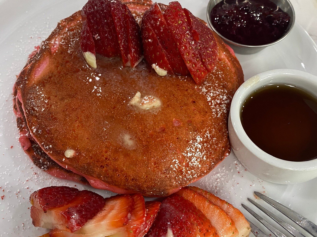 Trumbull Cafe and Grill