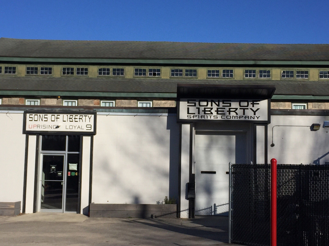 Sons of Liberty Spirits Co.-Peace Dale必去景点