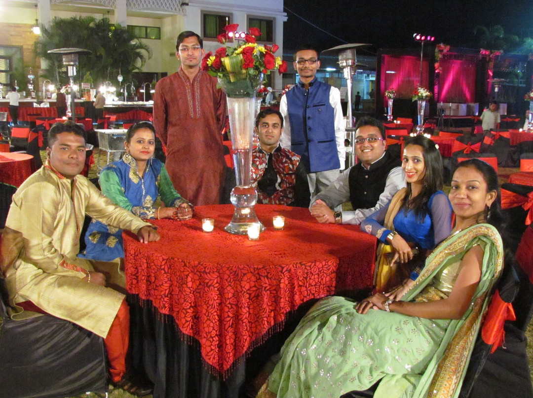 Jalsa Resort and Banquet主图