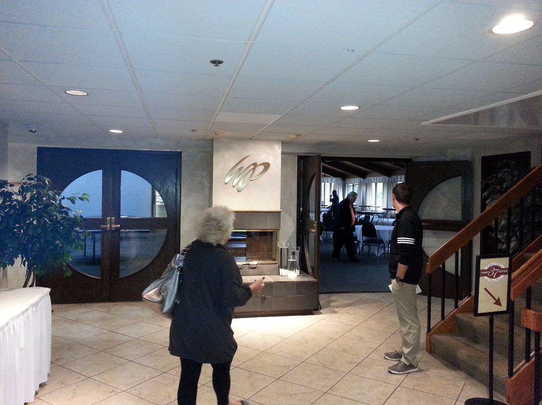 White Pines Golf Club-Bensenville必去景点