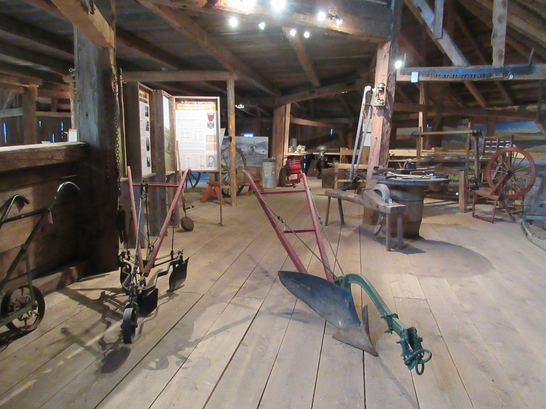 Musee de la Grange Octogonale-Saint-Fabien必去景点