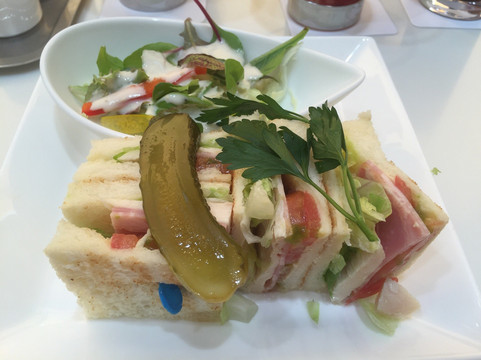 タカノフルーツパーラー 京急上大岡店