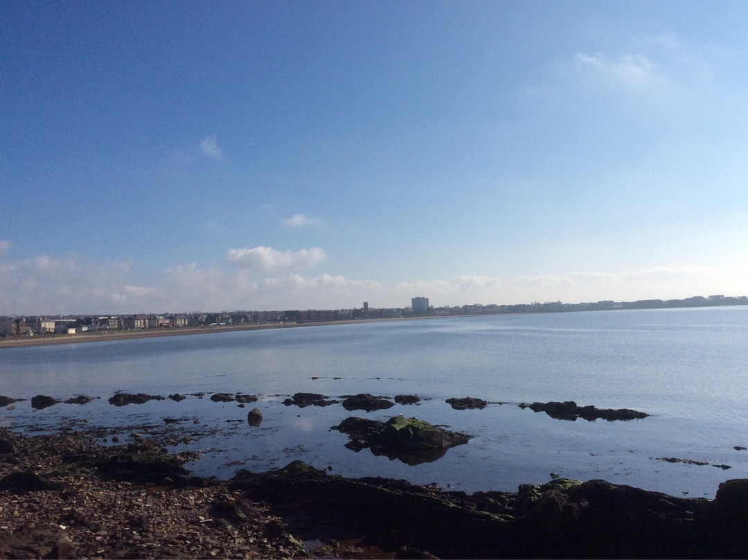 Saltcoats Beach景点图片