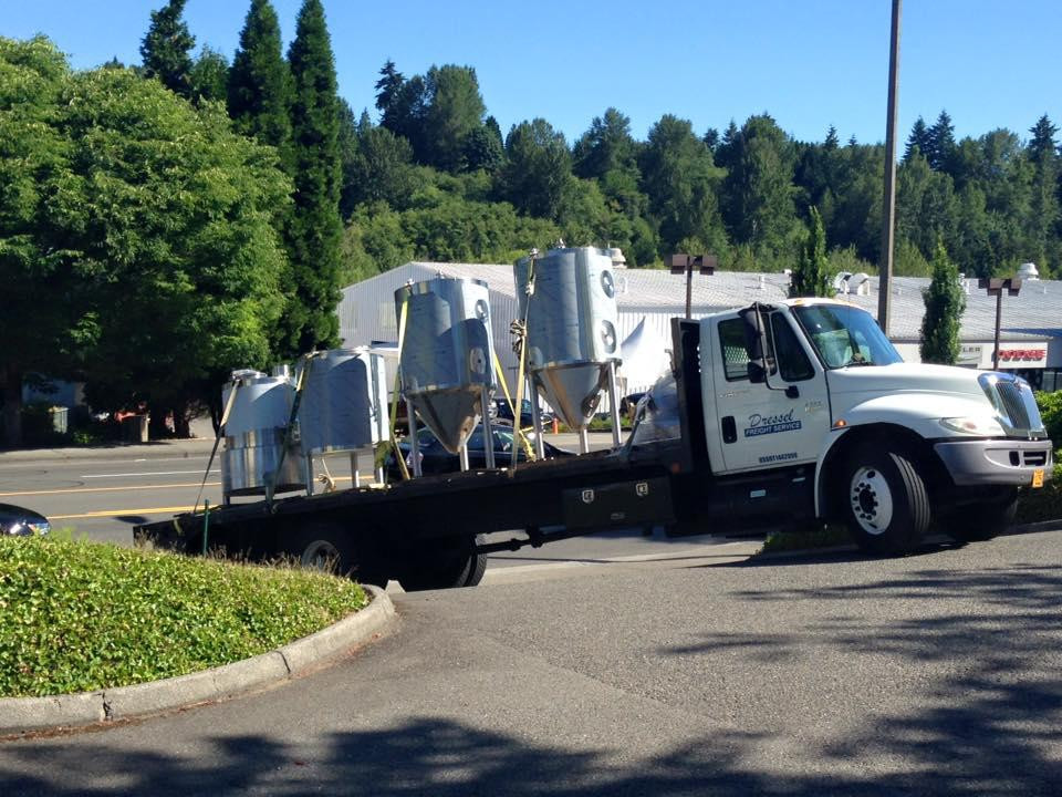 FlyCaster Brewing-柯克兰必去景点