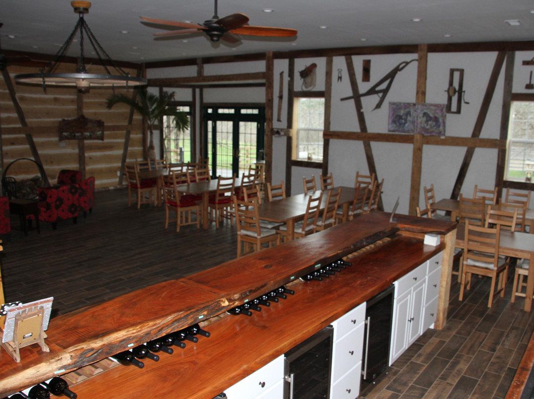 Goose Creek Farm and Winery - Otium Cellars景点图片