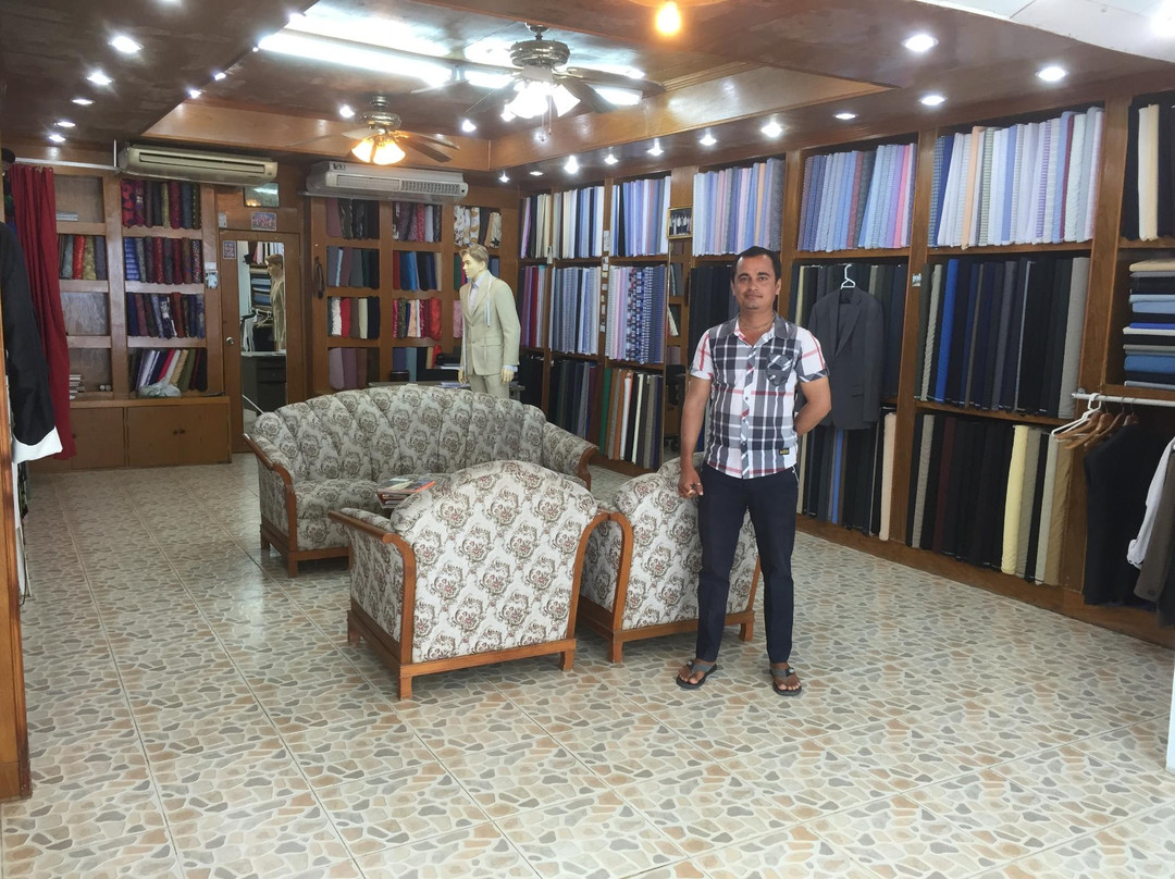 G-World Fashion-呈塔累必去景点