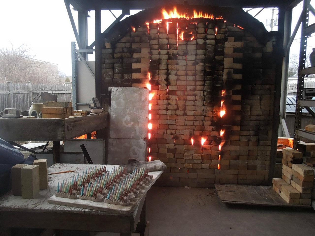 Greenleaf Stoneware-East Hampton必去景点