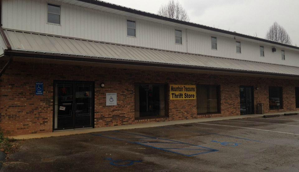 Mountain Treasures Thrift Store-Gate City必去景点