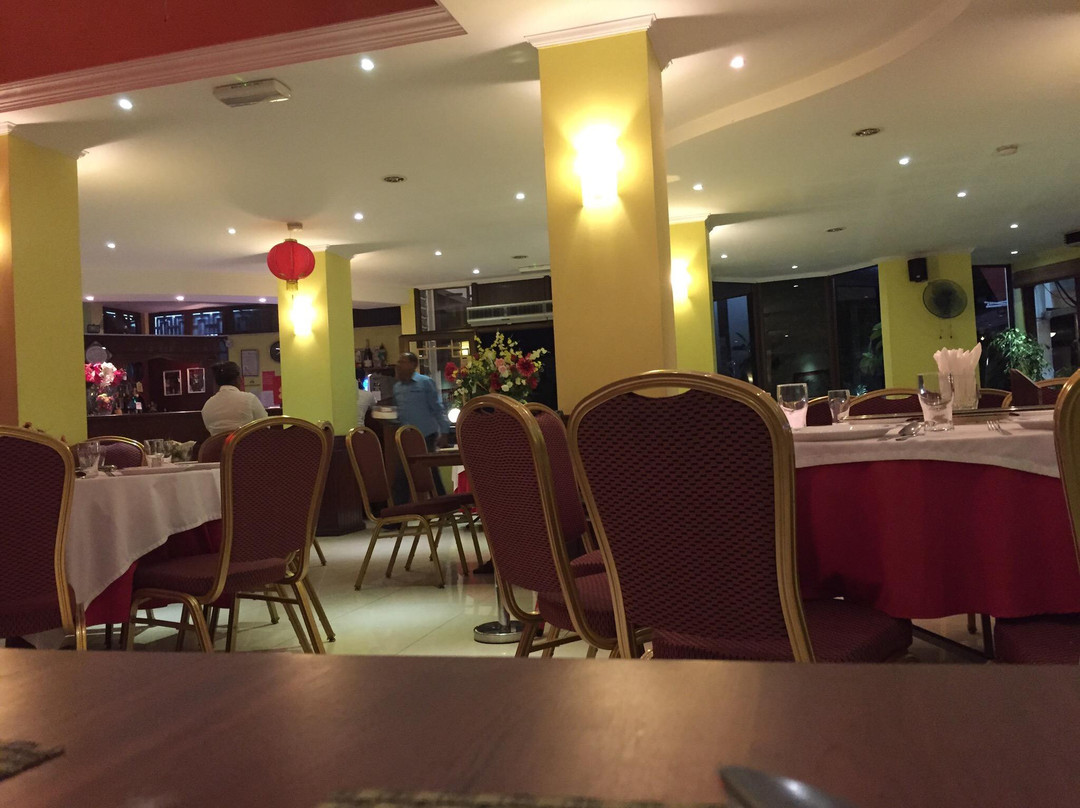 Sebastopol餐馆和美食-Chez Manuel Restaurant