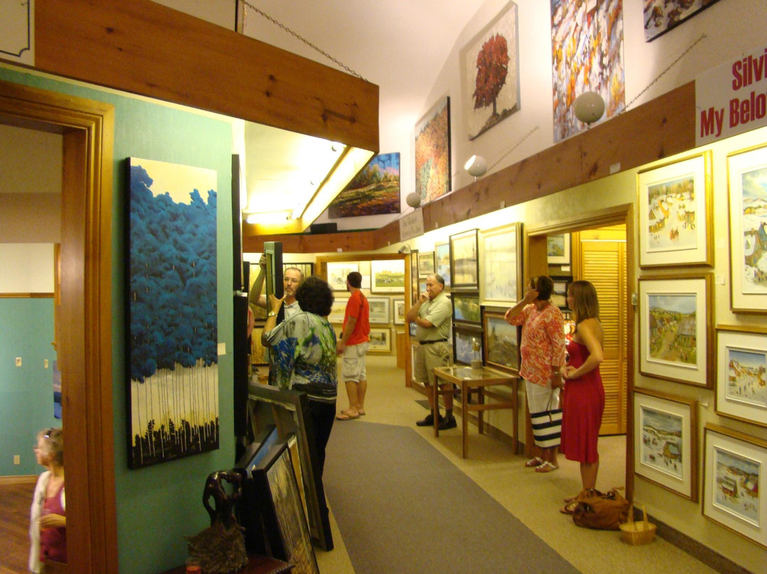 The Gallery on the Lake-Buckhorn必去景点