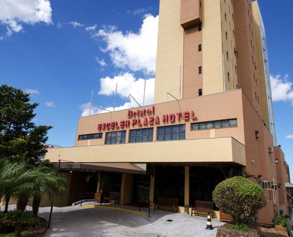 Bristol Exceler Plaza Hotel