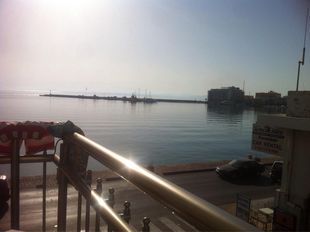 Pelineon Rooms主图