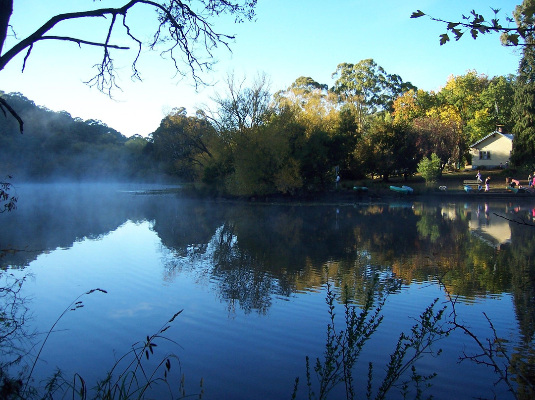 Jubilee Lake Holiday Park and Cafe
