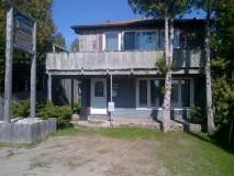 O'Leary's Beach Retreat Cottages