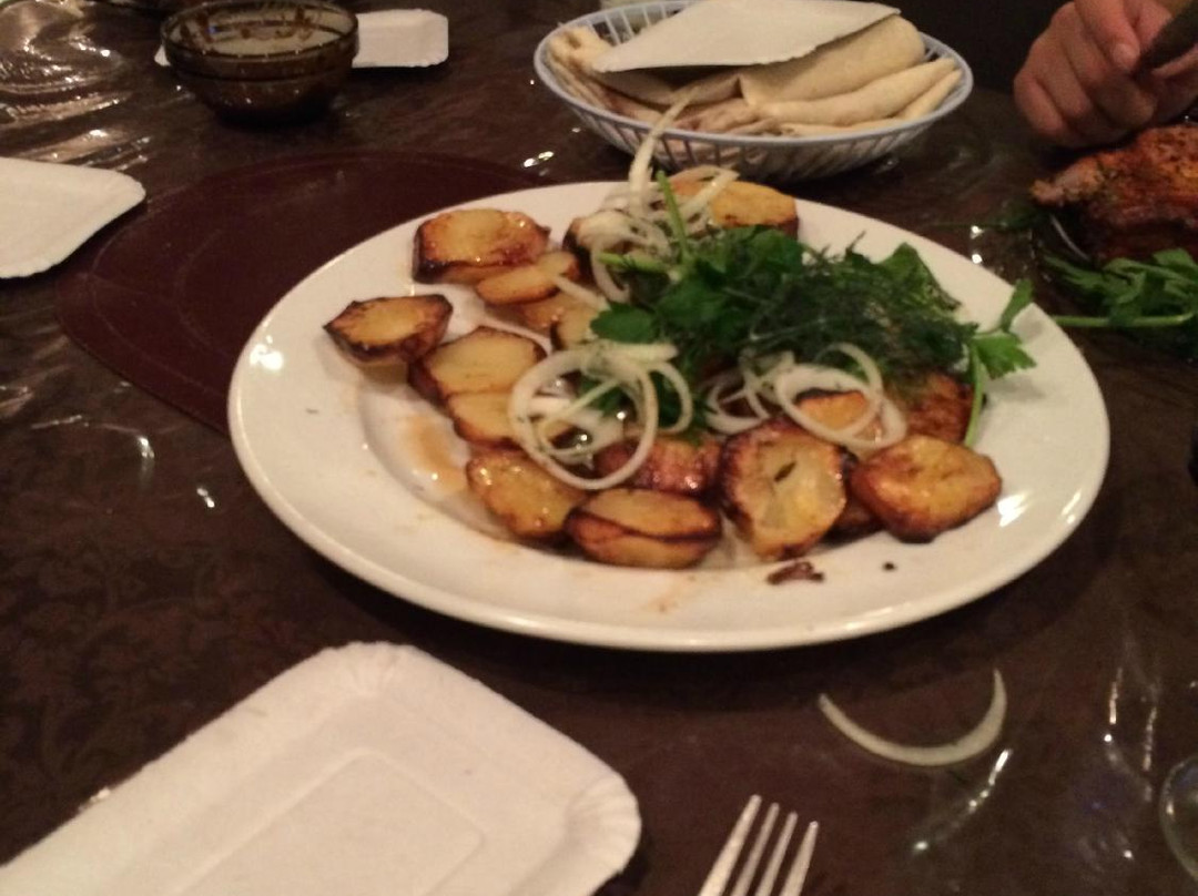 Sliznevo餐馆和美食-Tandyr