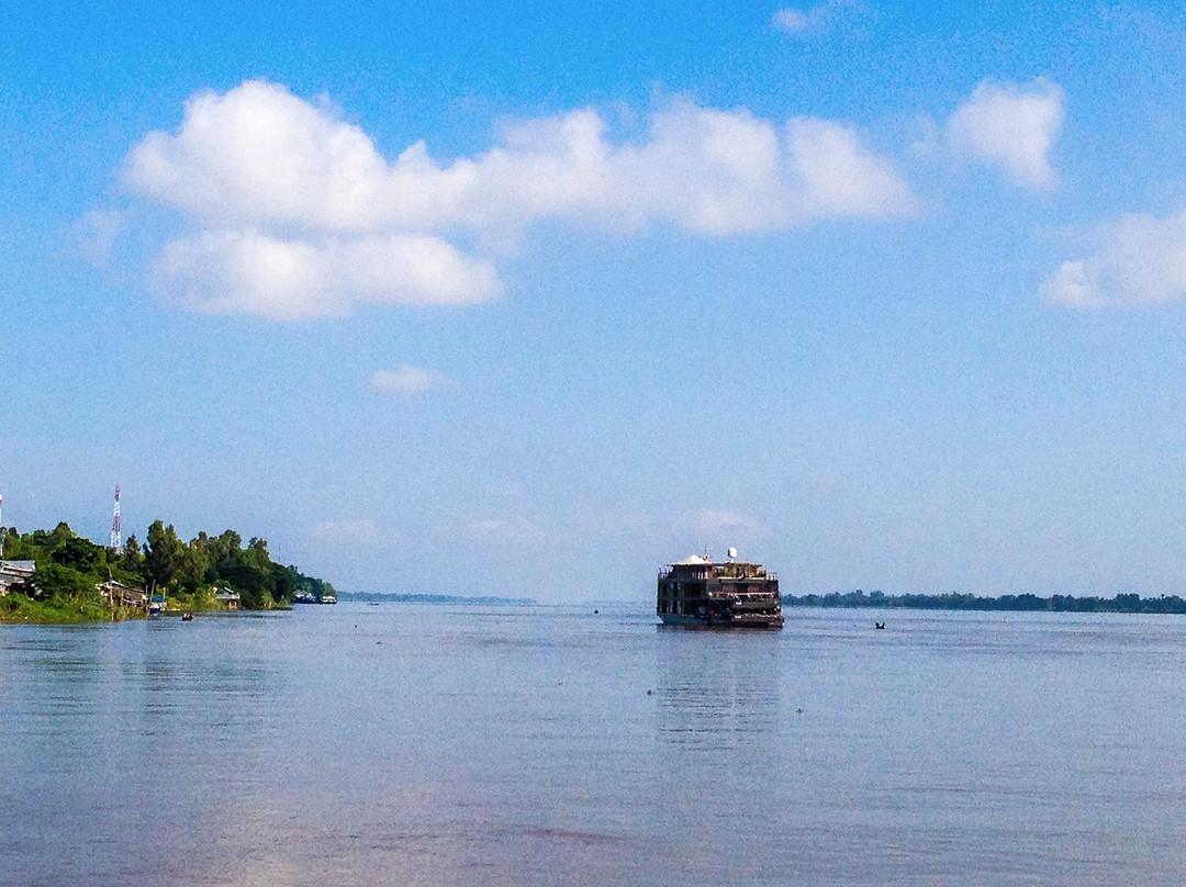 Ms San Tours-朱笃必去景点