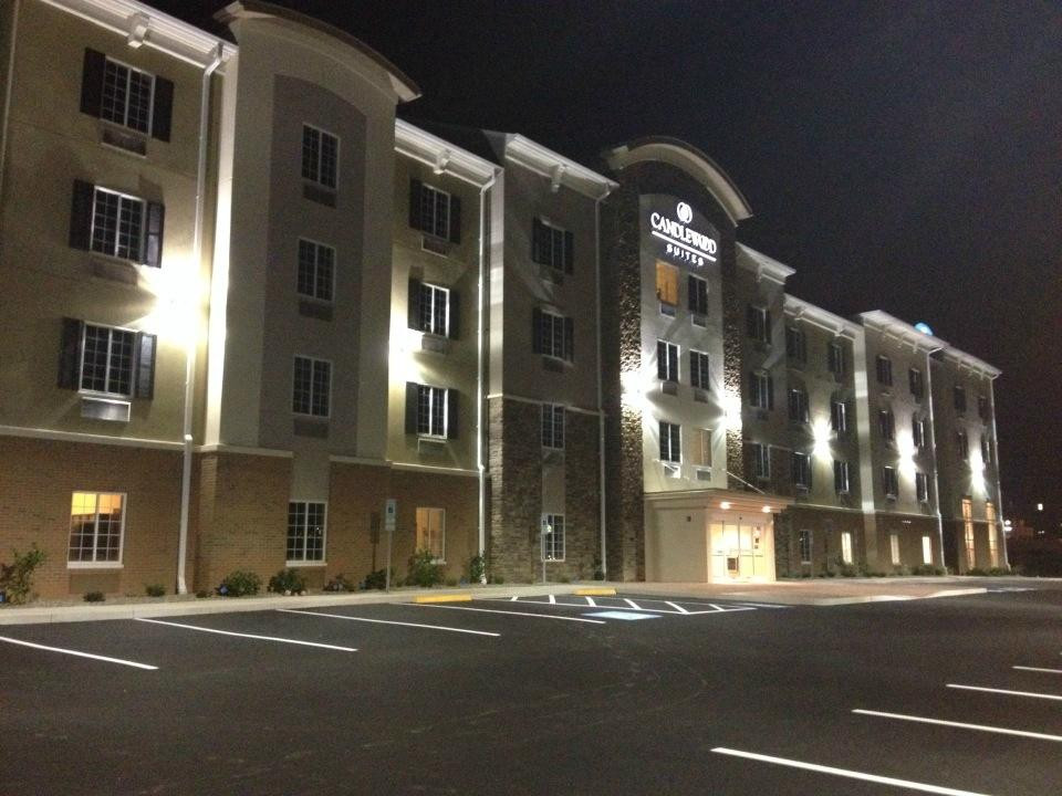 Lake Milton酒店住宿-Candlewood Suites Youngstown West - Austintown by IHG
