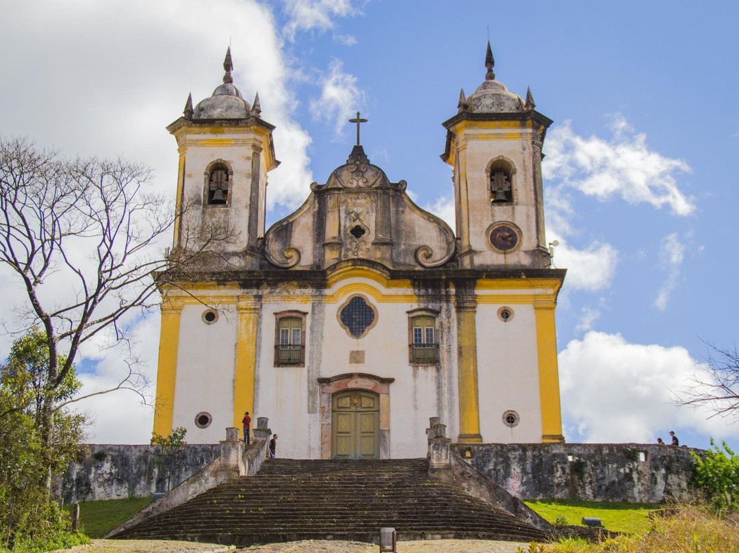 Santa Efigenia dos Pretos church景点图片