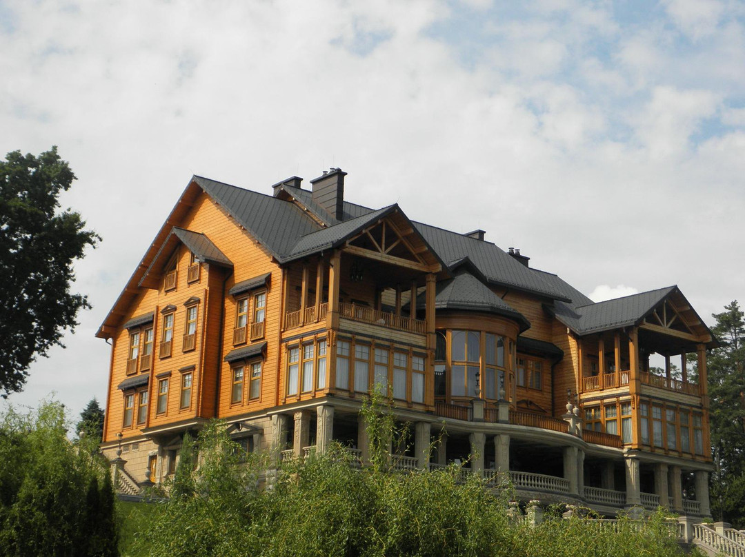 Mezhyhirya Residence Museum-Novi Petrivtsi必去景点